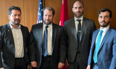 Eduardo Bolsonaro debate anistia com alto escalão do governo Trump