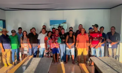 Deracre dialoga com moradores sobre recuperação de ramais em Cruzeiro do Sul