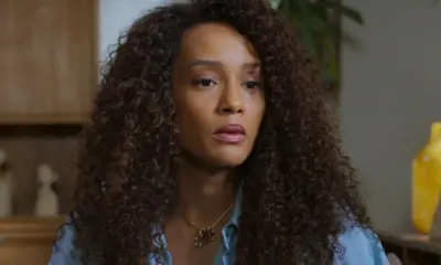 No ar em Vale Tudo, Taís Araujo explica por que precisa de ajuda de fonoaudióloga