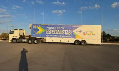 Carreta do “Agora Tem Especialistas” traz ao Acre serviços para saúde da mulher