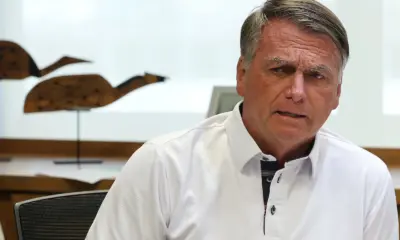 Defesa diz que Bolsonaro desistiu do plano de golpe e pede que STF reconheça recuo