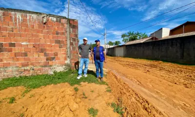Prefeitura de Cruzeiro do Sul e governo seguem pavimentando ruas no município