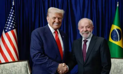 Em “ótima reunião”, Lula e Trump discutem soluções sobre sanções, “tarifaço” e esquecem Bolsonaro