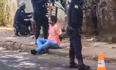 omem filmado sendo detido reagiu contra remoção de veículo irregular, diz PM
