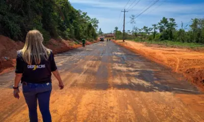 Deracre inicia asfaltamento da Estrada Dias Martins em Rio Branco