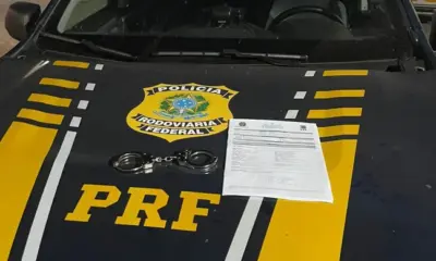 PRF prende dois procurados pela Justiça em rodovias federais do Acre