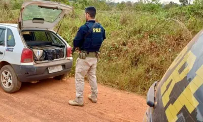 PRF apreende 1,5 mil maços de cigarros contrabandeados no Acre