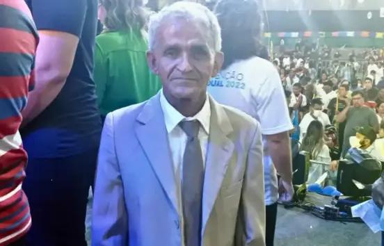 Cabide para Senador, já!