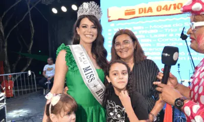 Aos 38 anos e mãe de duas, Andressa Jamylle é a Miss Universe Rio Branco