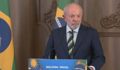 Lula: Trump sabe que “rei morto, é rei posto” e que “Bolsonaro é passado”