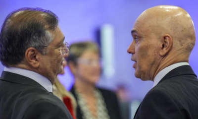Oposição apresenta 41º pedido para impeachment de Moraes e 7º de Dino