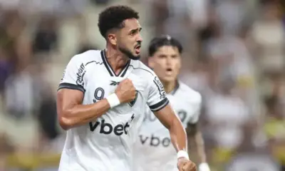 Fora de casa, Botafogo bate Ceará e volta a vencer no Campeonato Brasileiro