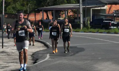 Corrida da Polícia Civil reúne mais de 600 participantes em Cruzeiro do Sul