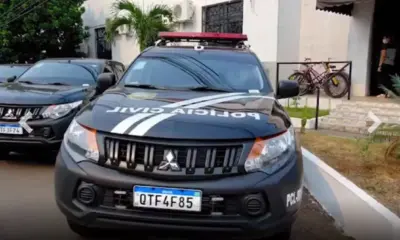 Polícia aponta envolvimento de advogado e policiais em facção e cumpre 17 mandados