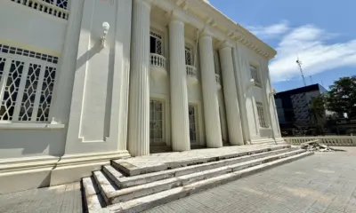 Palácio Rio Branco tem janelas, vidros e granitos substituídos em reforma