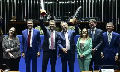 Amapá é premiado pelo Senado por avanços na alfabetização infantil