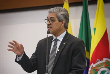 Edvaldo defende a volta da tabela da Educação para Movimento dos Cabeças Brancas