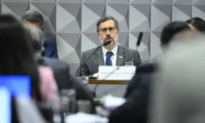 Ministro diz que em prol de sigilo não alertou governo sobre fraude no INSS