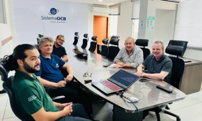 Sistema OCB apresenta resultados do cooperativismo acreano a representantes do governo e parlamento