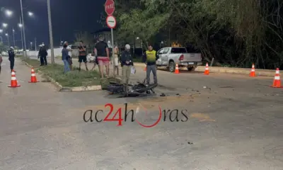 Motociclista colide com caminhonete durante conversão e fica ferido em Rio Branco