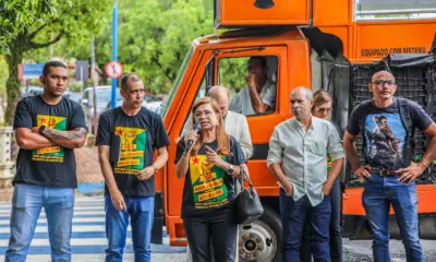 No dia do servidor, sindicatos reivindicam melhorias salariais na Aleac