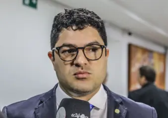 Eduardo: “cargo de secretário vem com revogação de um outro cargo”