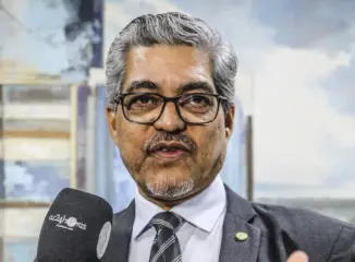 Edvaldo: “criar cargo de secretário no dia do servidor é inadequada e inoportuna”