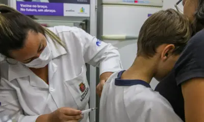 Vacina contra HPV reduz em 58% casos de câncer de colo de útero