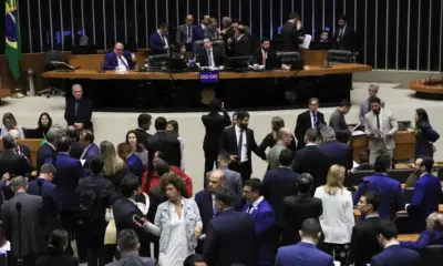 Câmara aprova urgência para votar direito à bagagem de mão gratuita