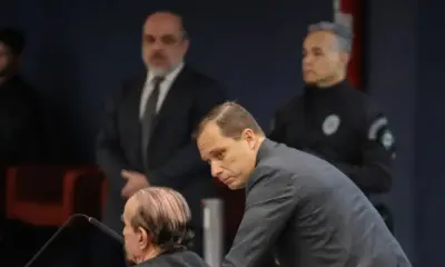 Mauro Cid passa por audiência no STF e retira tornozeleira eletrônica