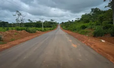 Deracre vistoria obras de recuperação da rodovia AC-90