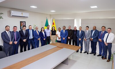 Mailza recebe deputados da base do governo para reforçar diálogo e união pelo Acre