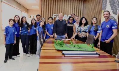 Alunos do SESI estarão na etapa nacional de competição de robótica