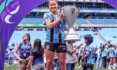 Grêmio é bicampeão gaúcho e atacante acreana Valéria Paula se destaca na campanha