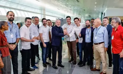 Lula inaugura obras do aeroporto e terminal portuário em Belém para COP 30