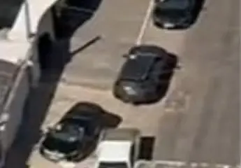 Carros oficiais são usados para esvaziar casa da sogra de governador afastado no TO