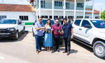 Zezinho Barbary entrega caminhonetes para fortalecer a saúde de Rodrigues Alves