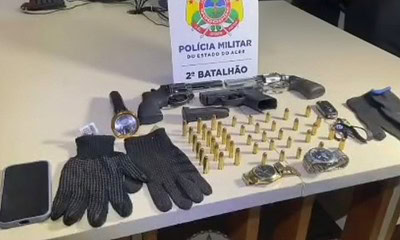 PM prende quatro suspeitos armados após roubo de veículo em Rio Branco