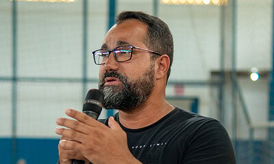 Prefeito de Feijó diz que exoneração de seu marido foi “perseguição política”