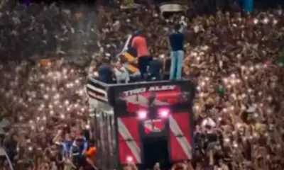 Torcedores do Remo lotam as ruas de Belém para celebrar acesso do clube à Série A