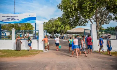 Cemitérios montam estrutura para receber visitantes em Rio Branco