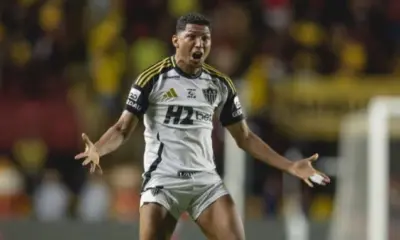 Após levar 2 a 0, Atlético-MG faz quatro em 15 minutos e vence o Sport na Ilha do Retiro