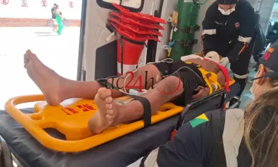 Adolescente venezuelano fica ferido após colisão entre carro e bicicleta