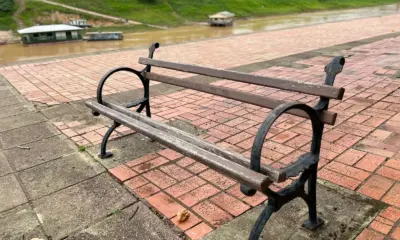 Bancos deteriorados e banheiros sujos geram reclamações na Gameleira