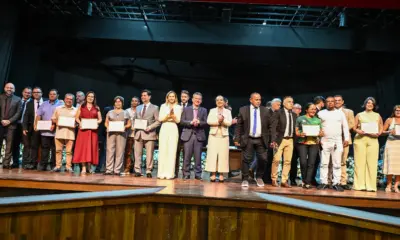 Câmara de Rio Branco homenageia personalidades com títulos honoríficos em solenidade na capital