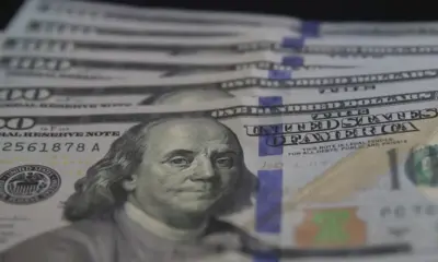 Bolsa e dólar caem em dia de liquidação do Banco Master