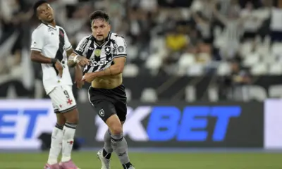 Botafogo domina Vasco e amplia vantagem no G7 do Brasileirão