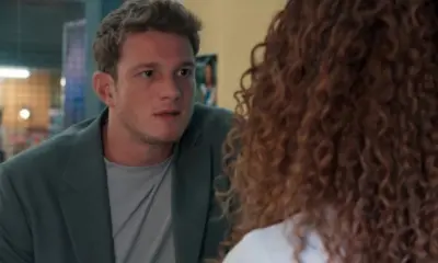 Quando Leonardo descobre que Viviane é trans em Três Graças? ‘Beijei homem’