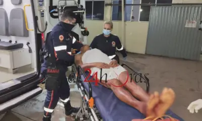 Morador em situação de rua é ferido com facada no pescoço no Segundo Distrito