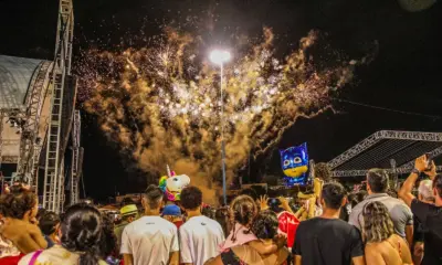 Queima de fogos encerra show de drones em Rio Branco